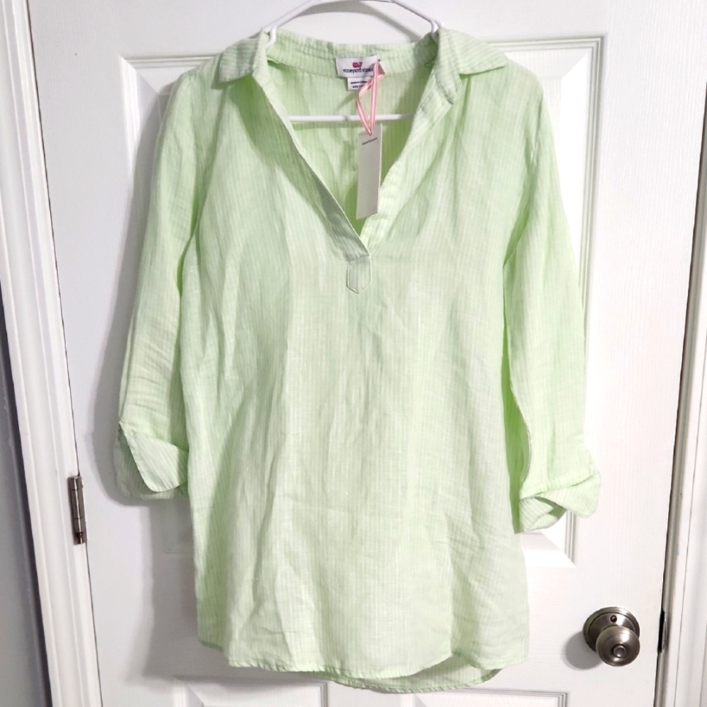 NWT. Vineyard Vines Popover Top Sz. Xs